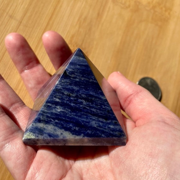 Other - Sodalite Pyramid